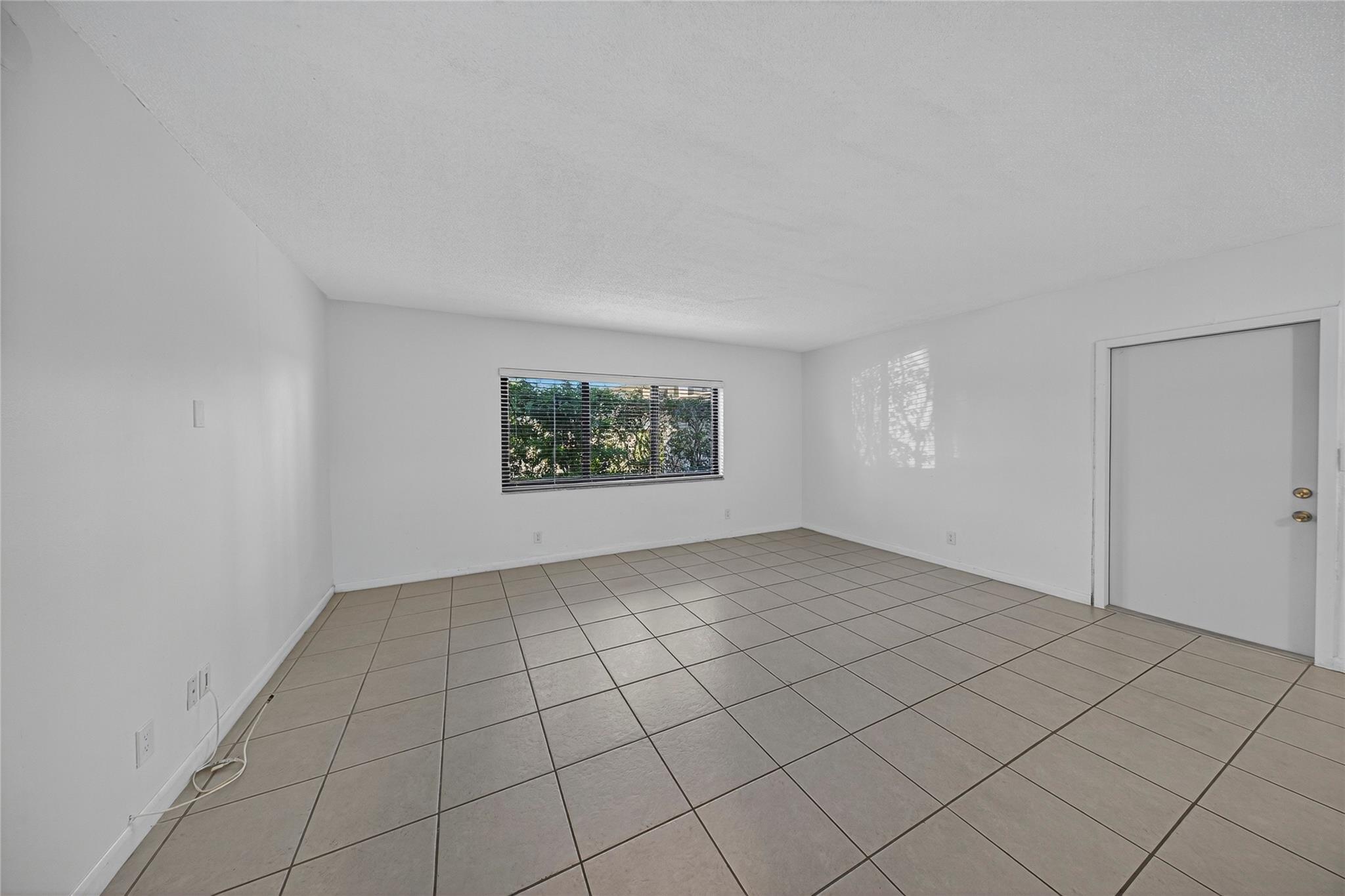 Wooler Heights 40-22 B - Residential Lease