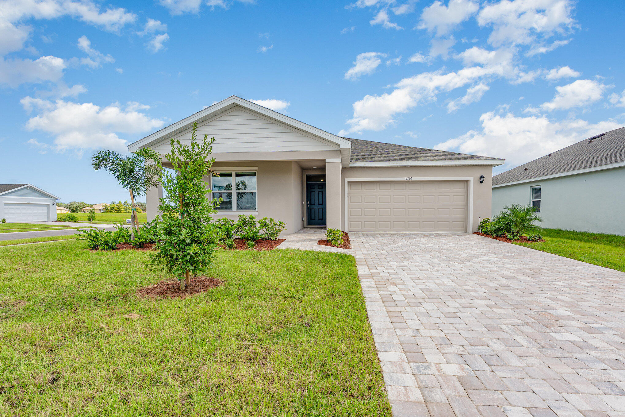 VENETIAN GROVE - PHASE 1 - Residential