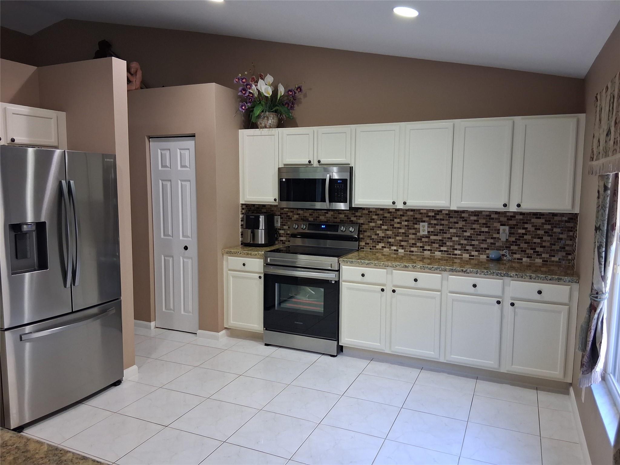 PRESERVE AT CRESTWOOD - Residential