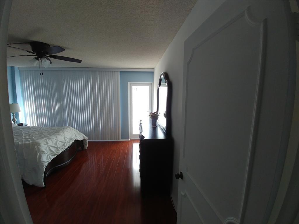 Parlament House - Residential