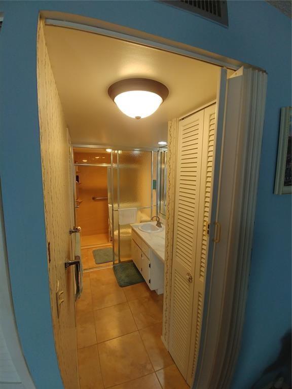 Parlament House - Residential