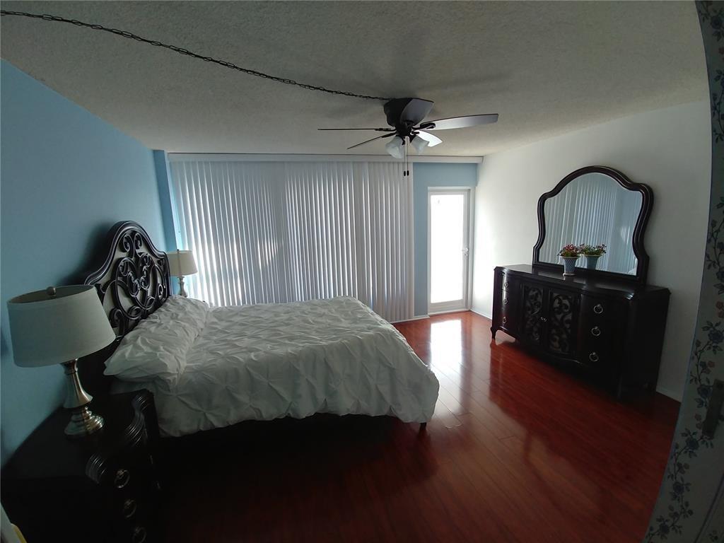 Parlament House - Residential