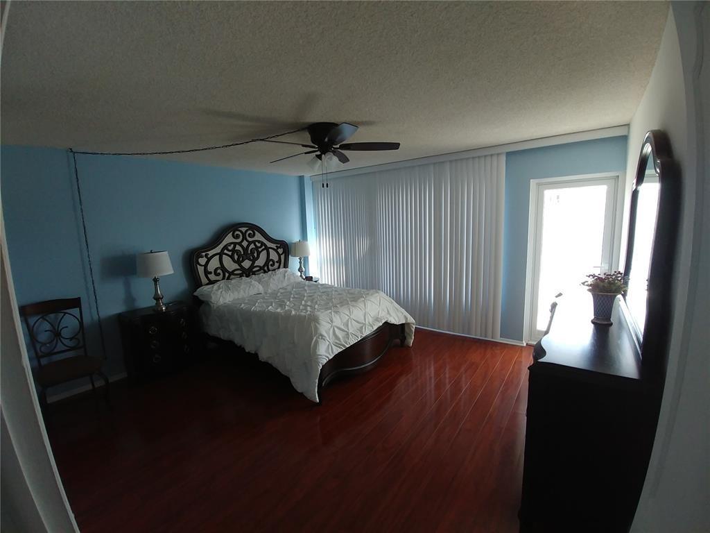 Parlament House - Residential