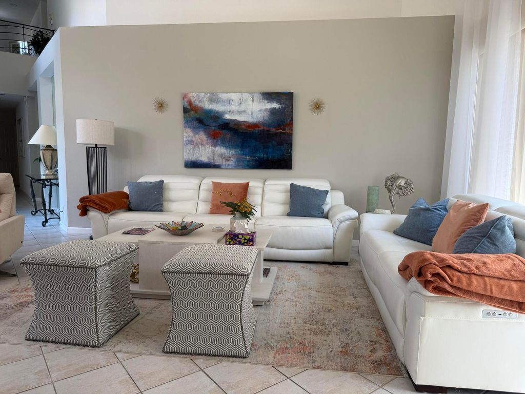 Photo of 324 Sunset Bay Lane, Palm Beach Gardens, FL 33418 (MLS # B26029851)