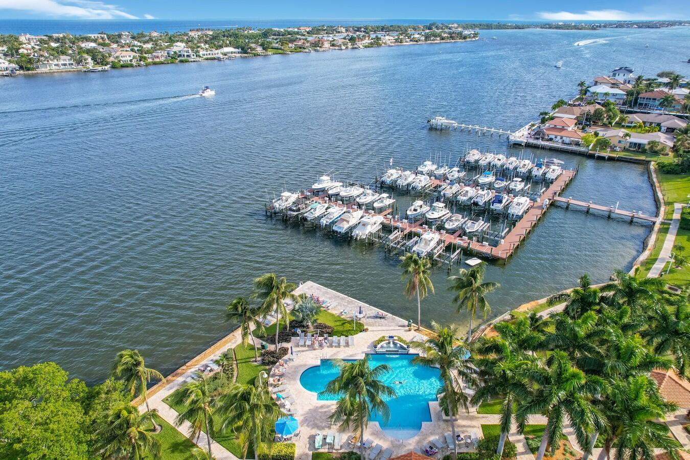 YACHT CLUB - Residential