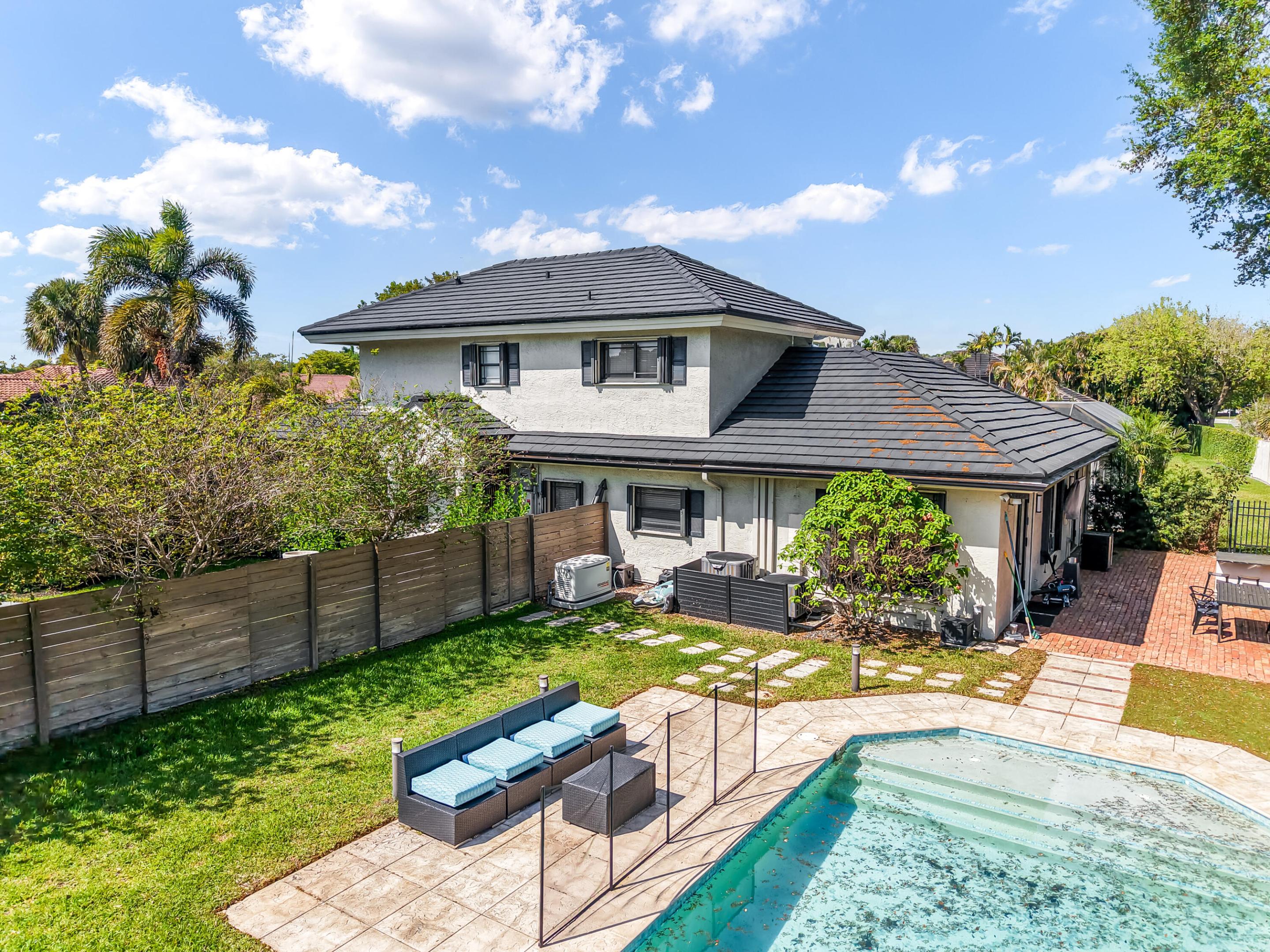 JACARANDA COVE - Residential