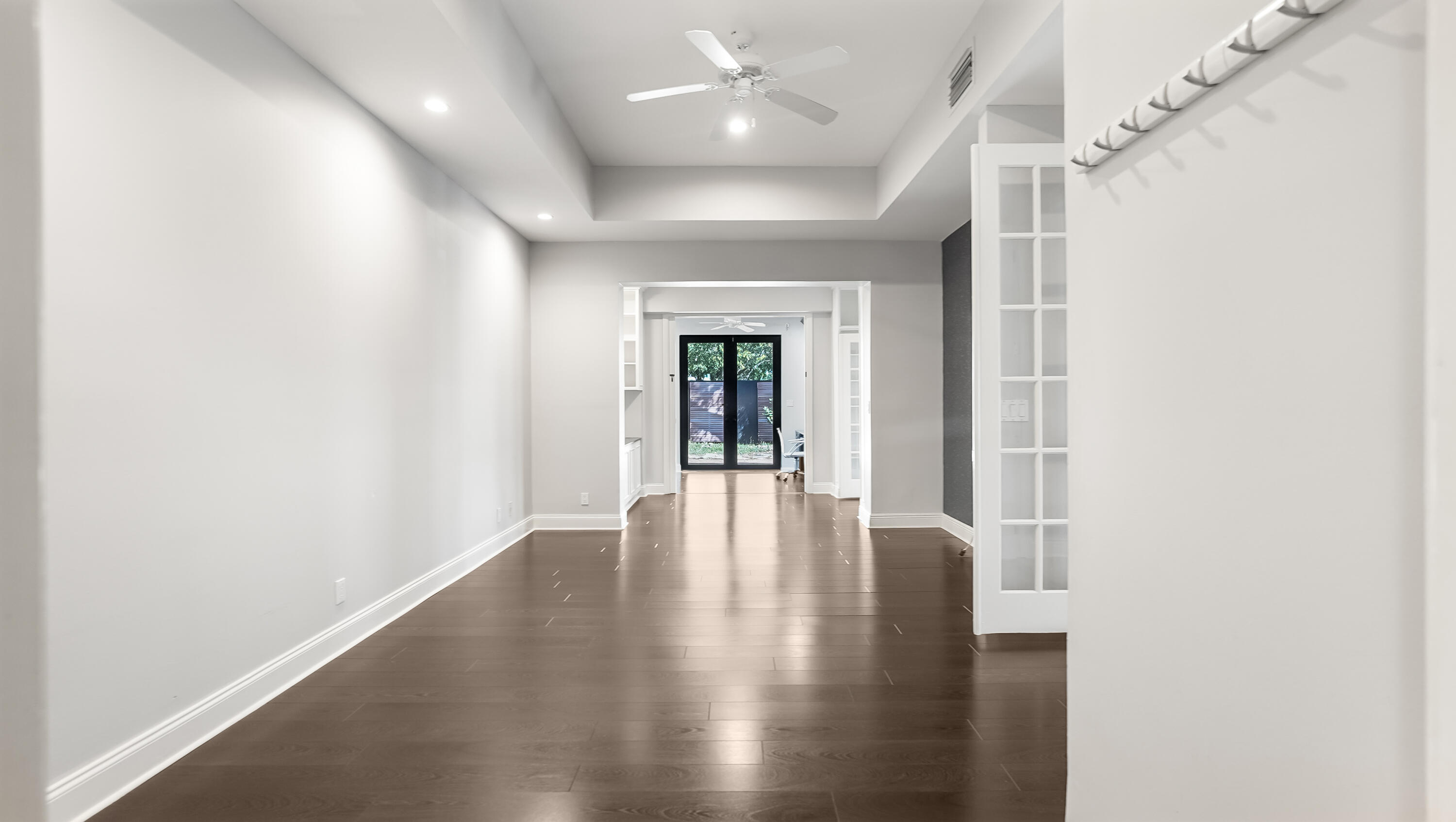 JACARANDA COVE - Residential