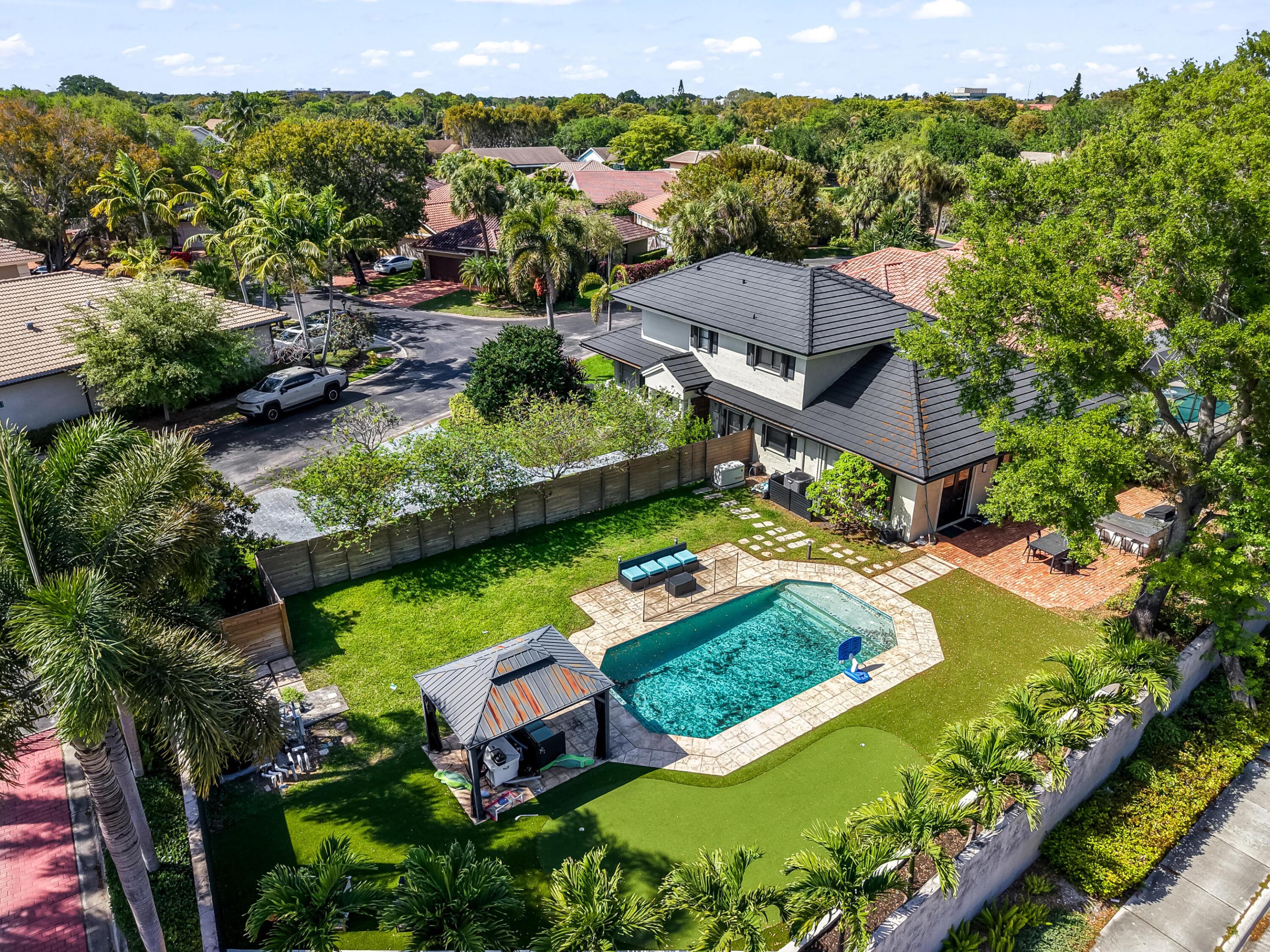 JACARANDA COVE - Residential