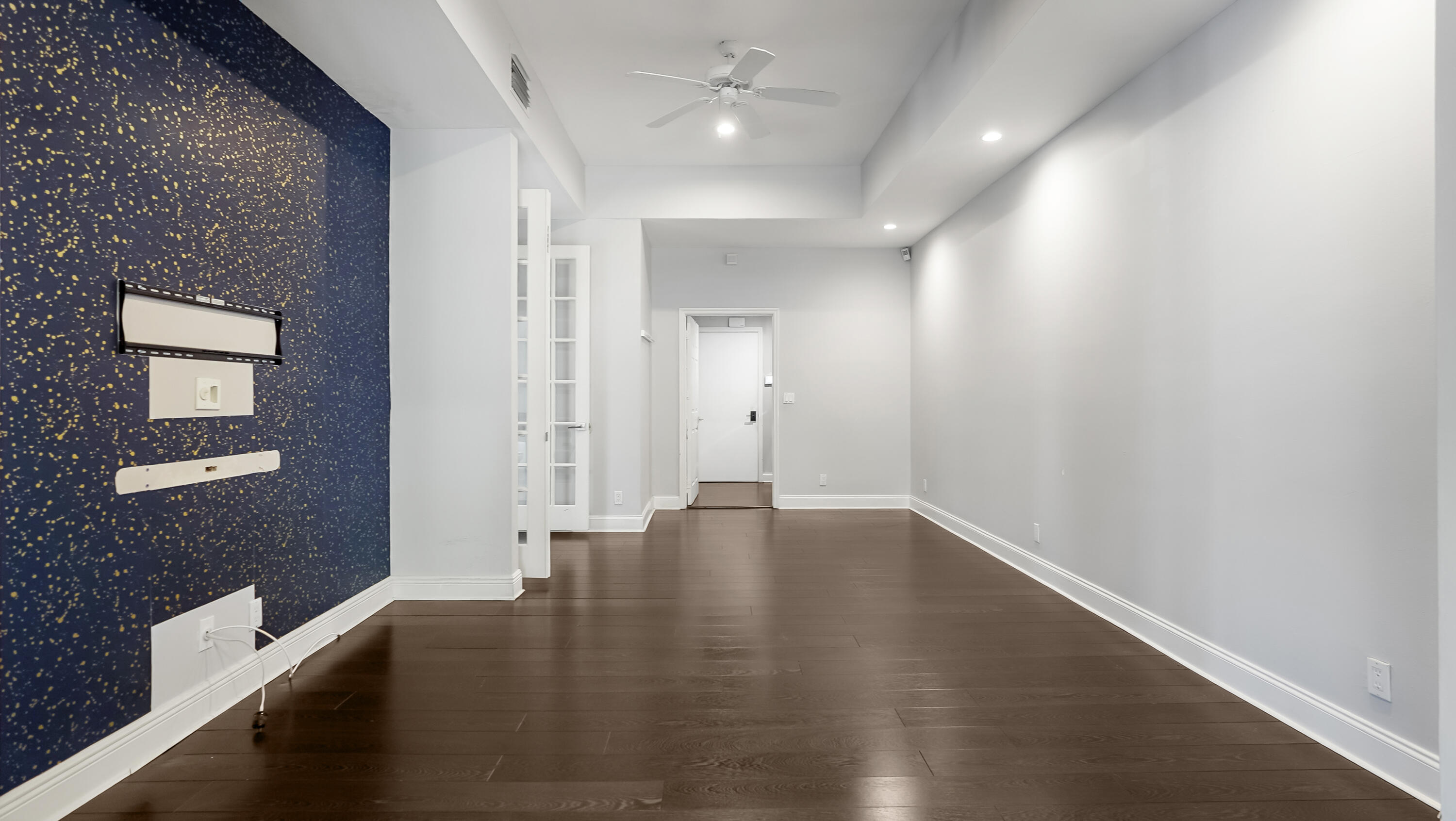 JACARANDA COVE - Residential