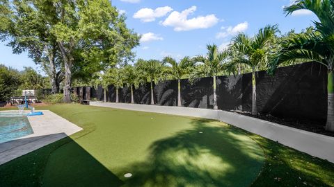 Tiny photo for 850 SW 87th Terrace, Plantation, FL 33324 (MLS # B26008594)