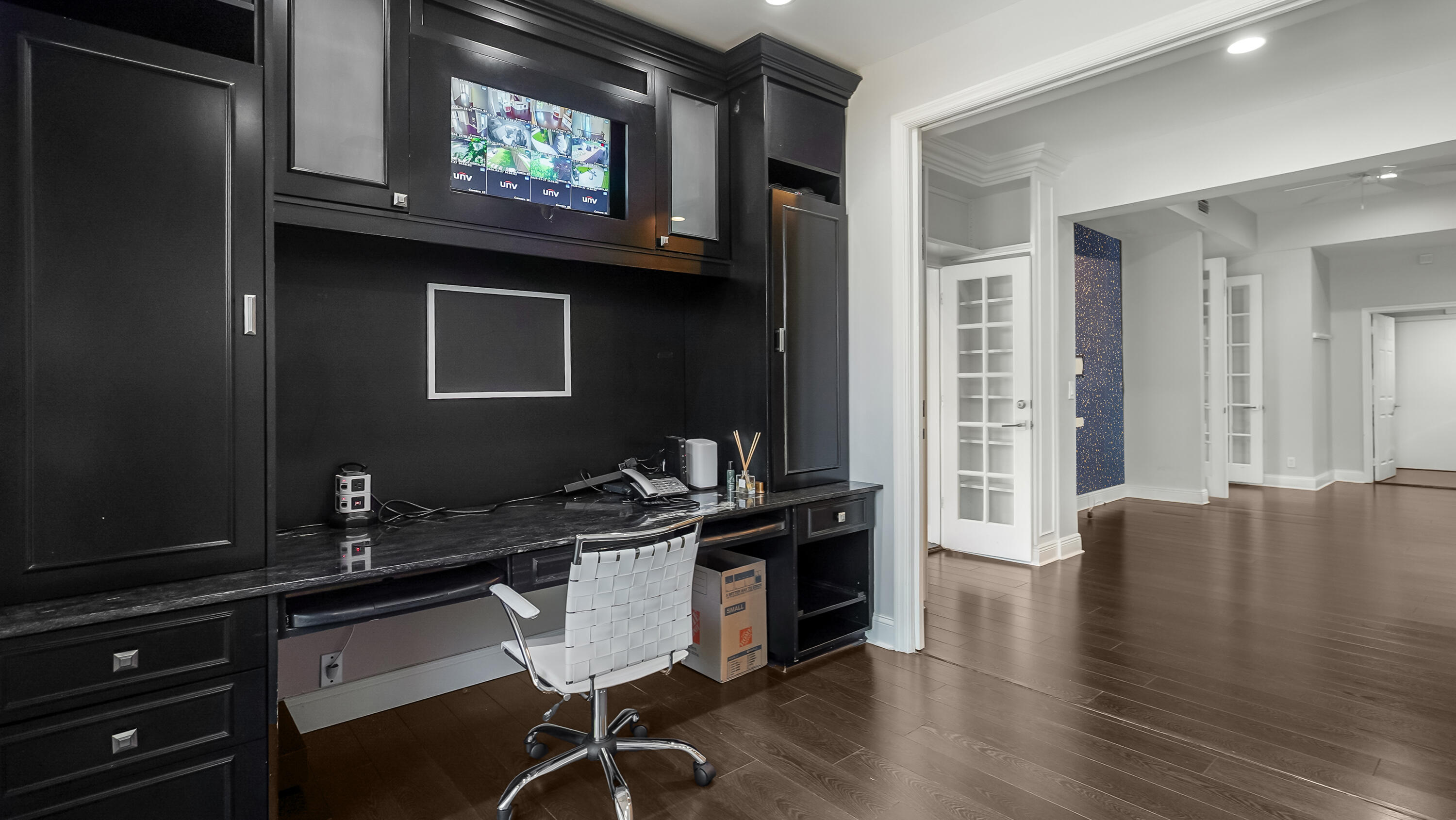 JACARANDA COVE - Residential