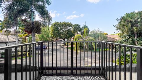 Tiny photo for 850 SW 87th Terrace, Plantation, FL 33324 (MLS # B26008594)