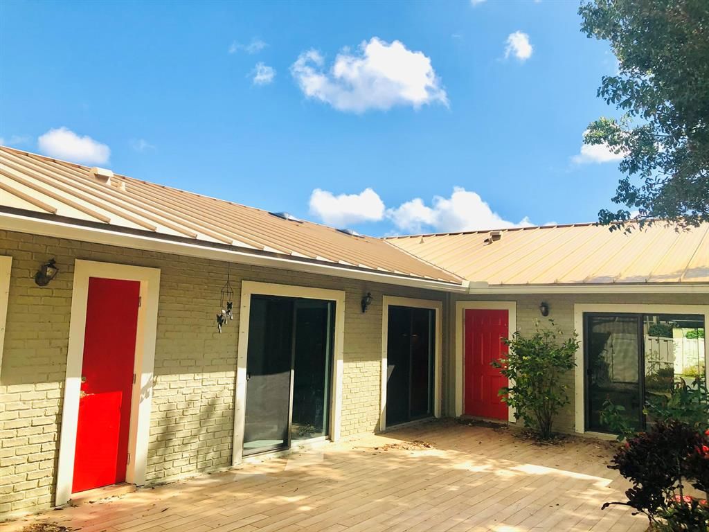 Photo of 5364 Eagle Lake Drive #Ln 20, Palm Beach Gardens, FL 33418 (MLS # R10694606)