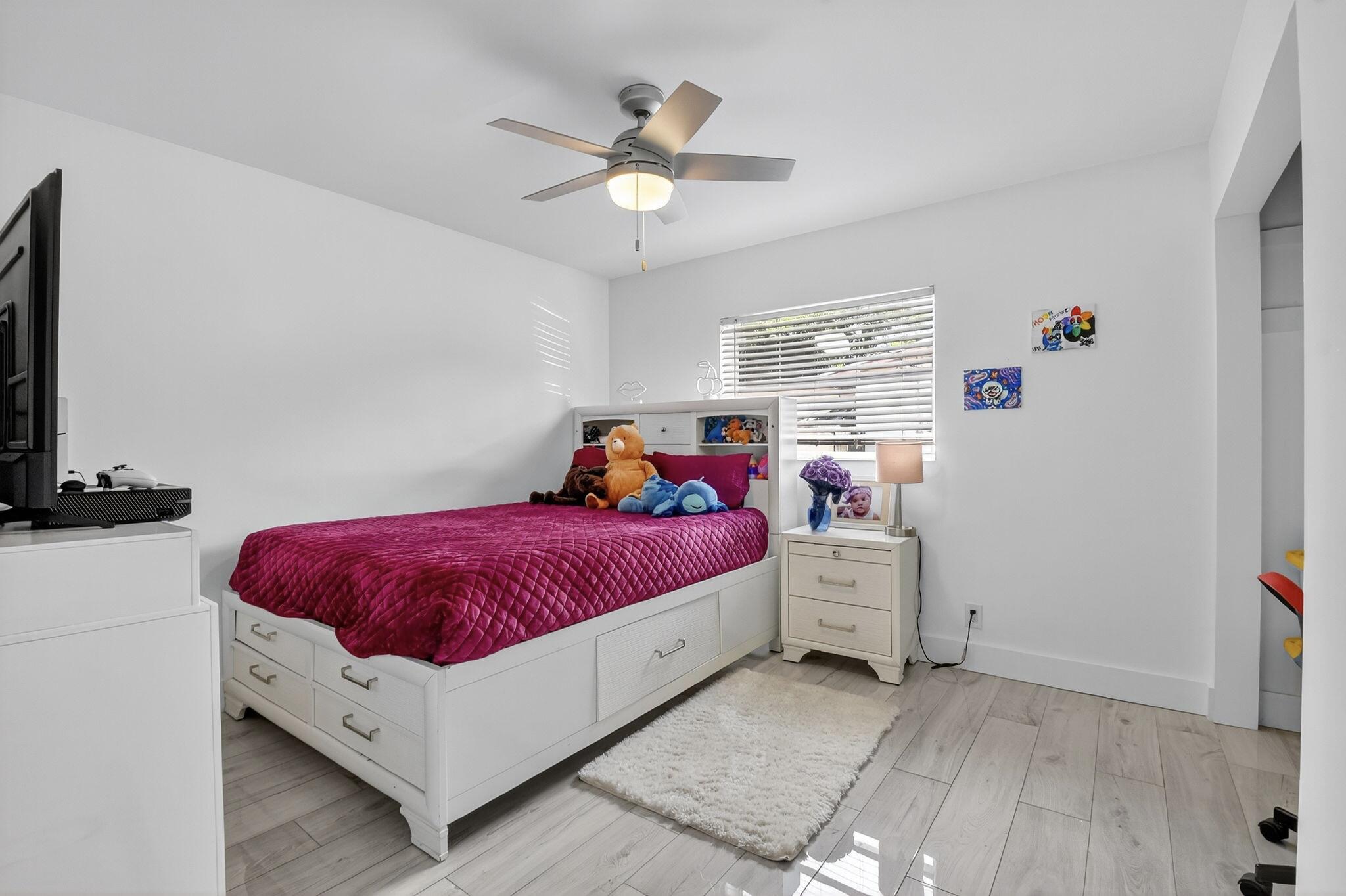 SIERRA HEIGHTS - Residential