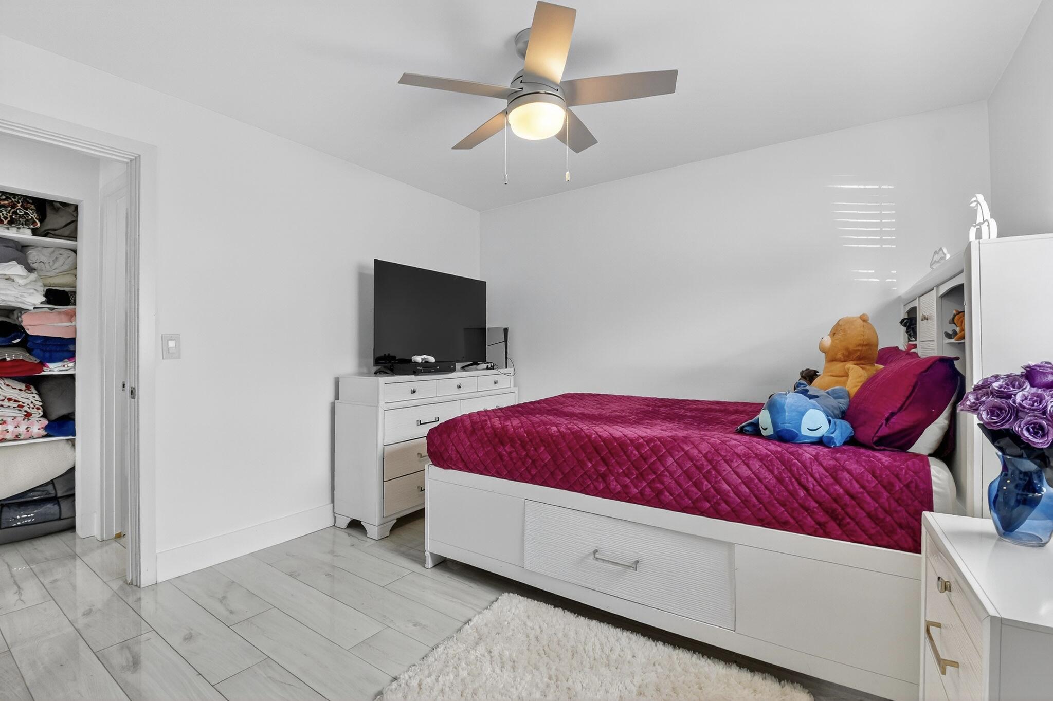 SIERRA HEIGHTS - Residential