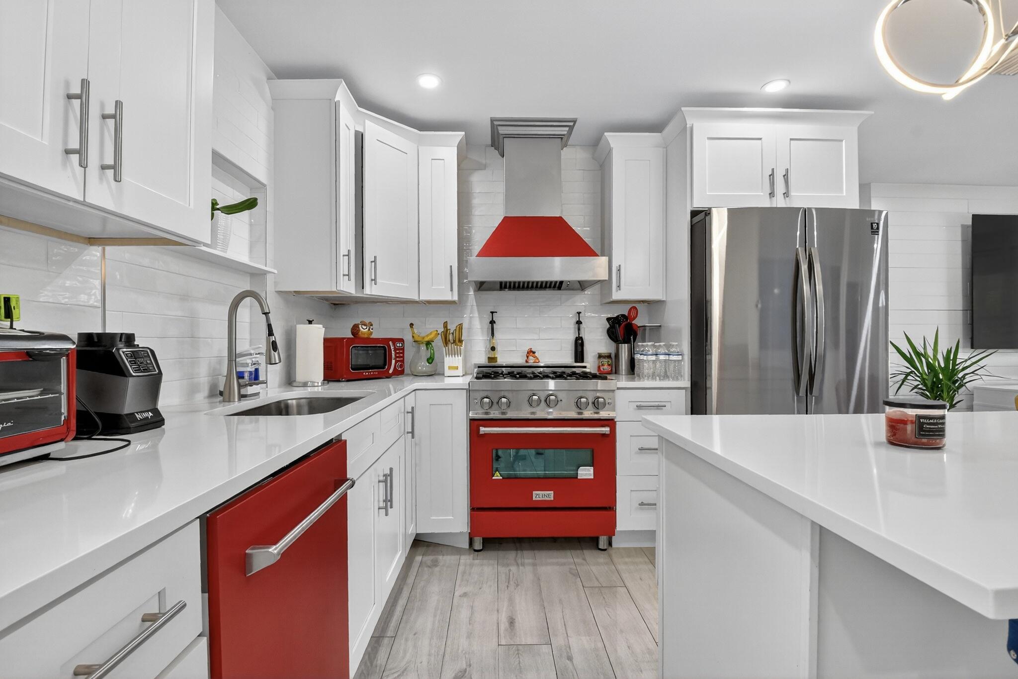 SIERRA HEIGHTS - Residential