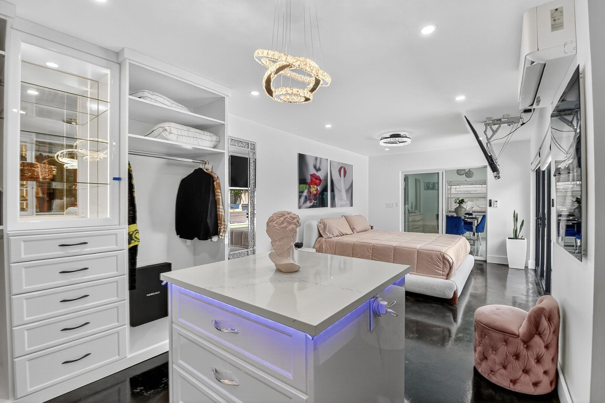 SIERRA HEIGHTS - Residential