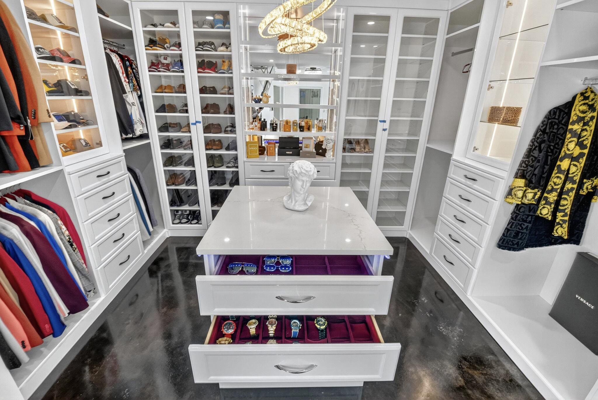 SIERRA HEIGHTS - Residential