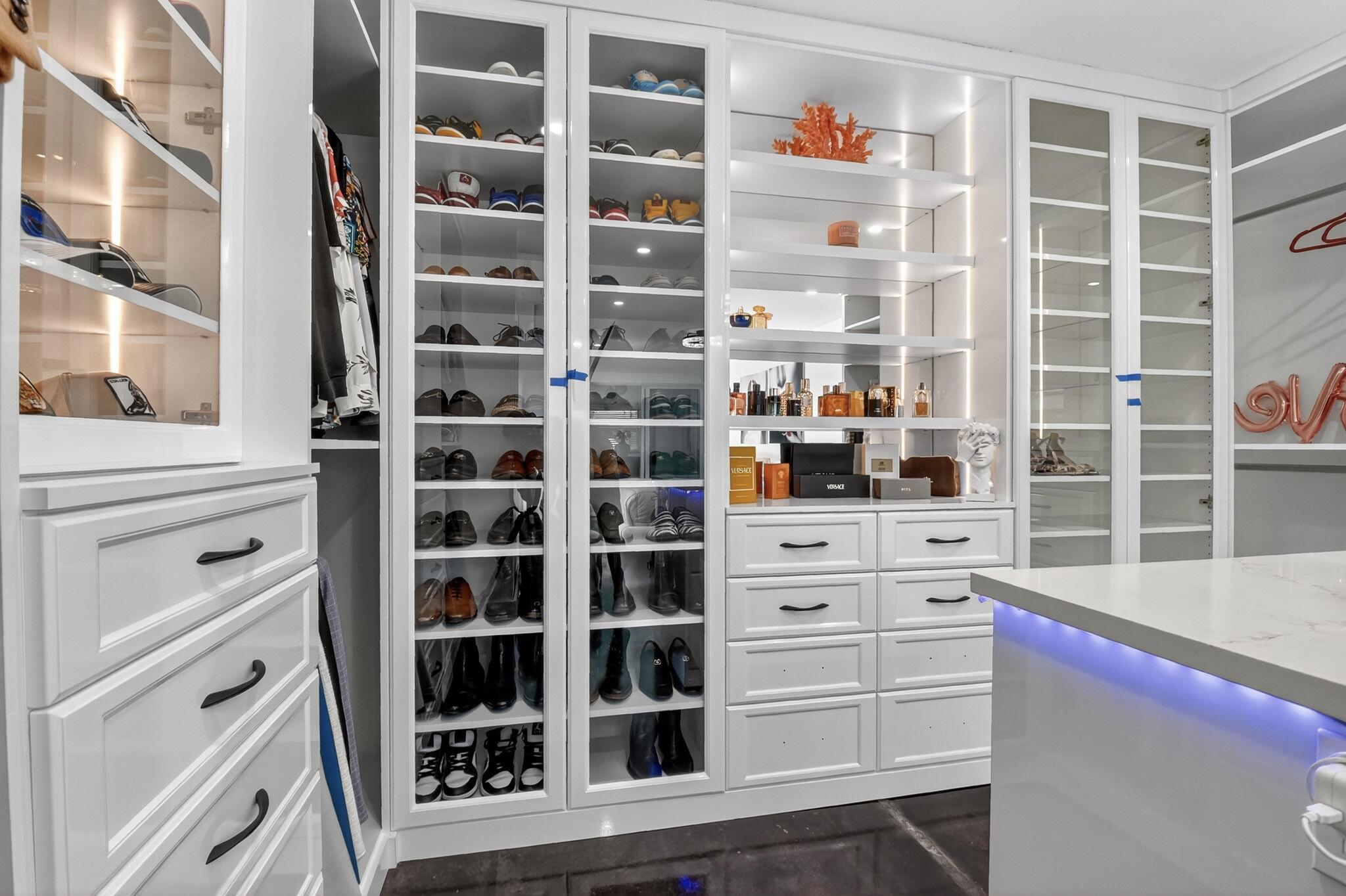 SIERRA HEIGHTS - Residential