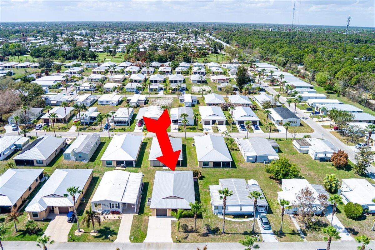 SPANISH LAKES ONE LEASEHOLD ESTATES - Residential