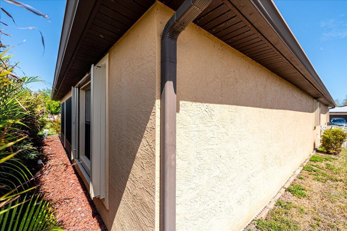 SPANISH LAKES ONE LEASEHOLD ESTATES - Residential