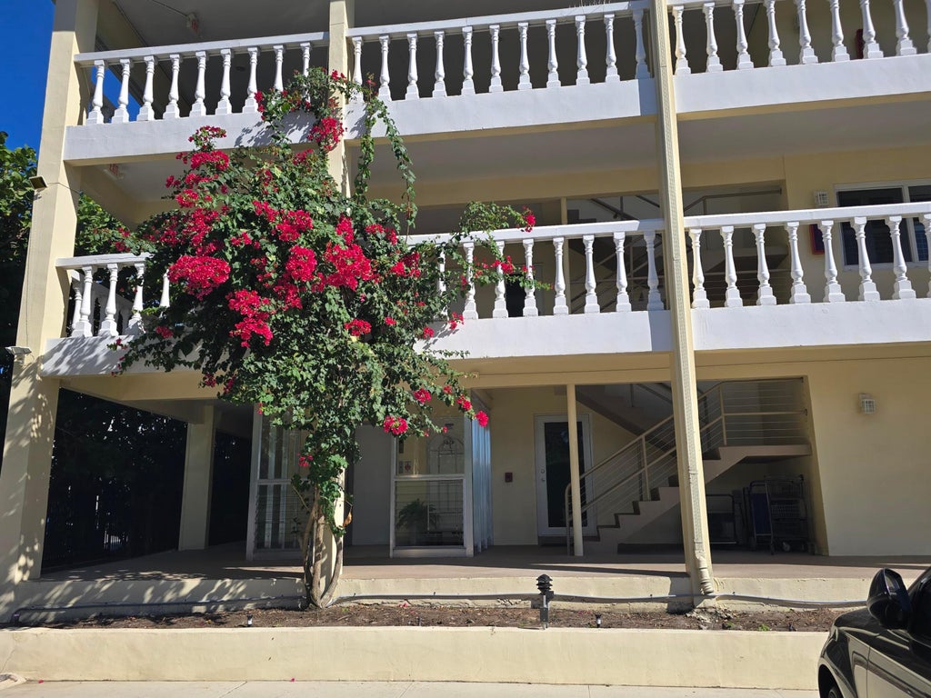 Photo of 60 Venetian Drive #203a, Delray Beach, FL 33483 (MLS # R11142330)