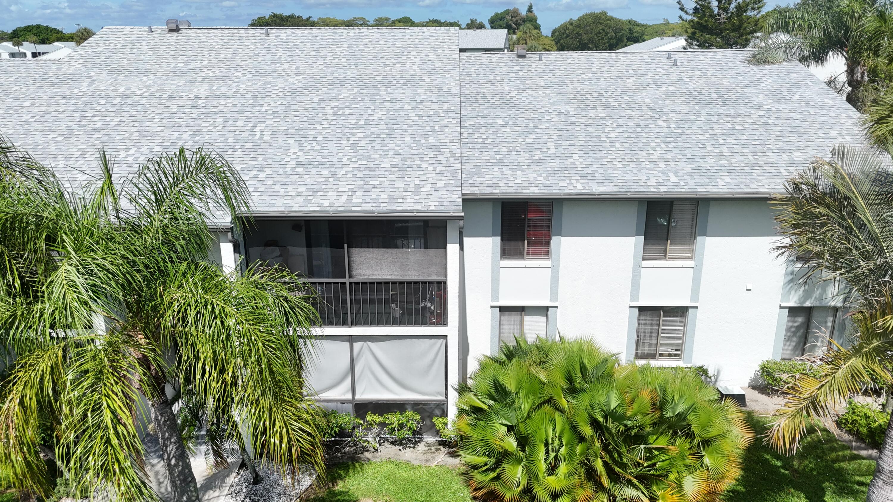 1013 Green Pine Boulevard H2, West Palm Beach FL 33409