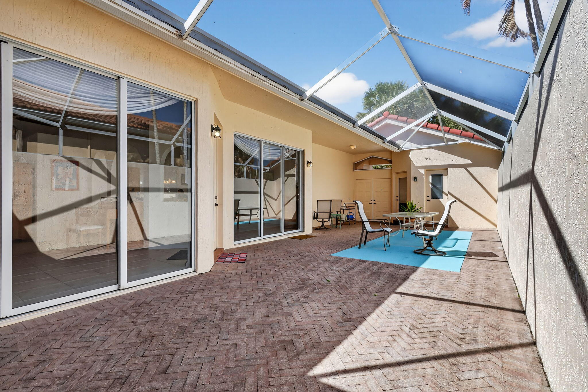 VENTURA - Residential