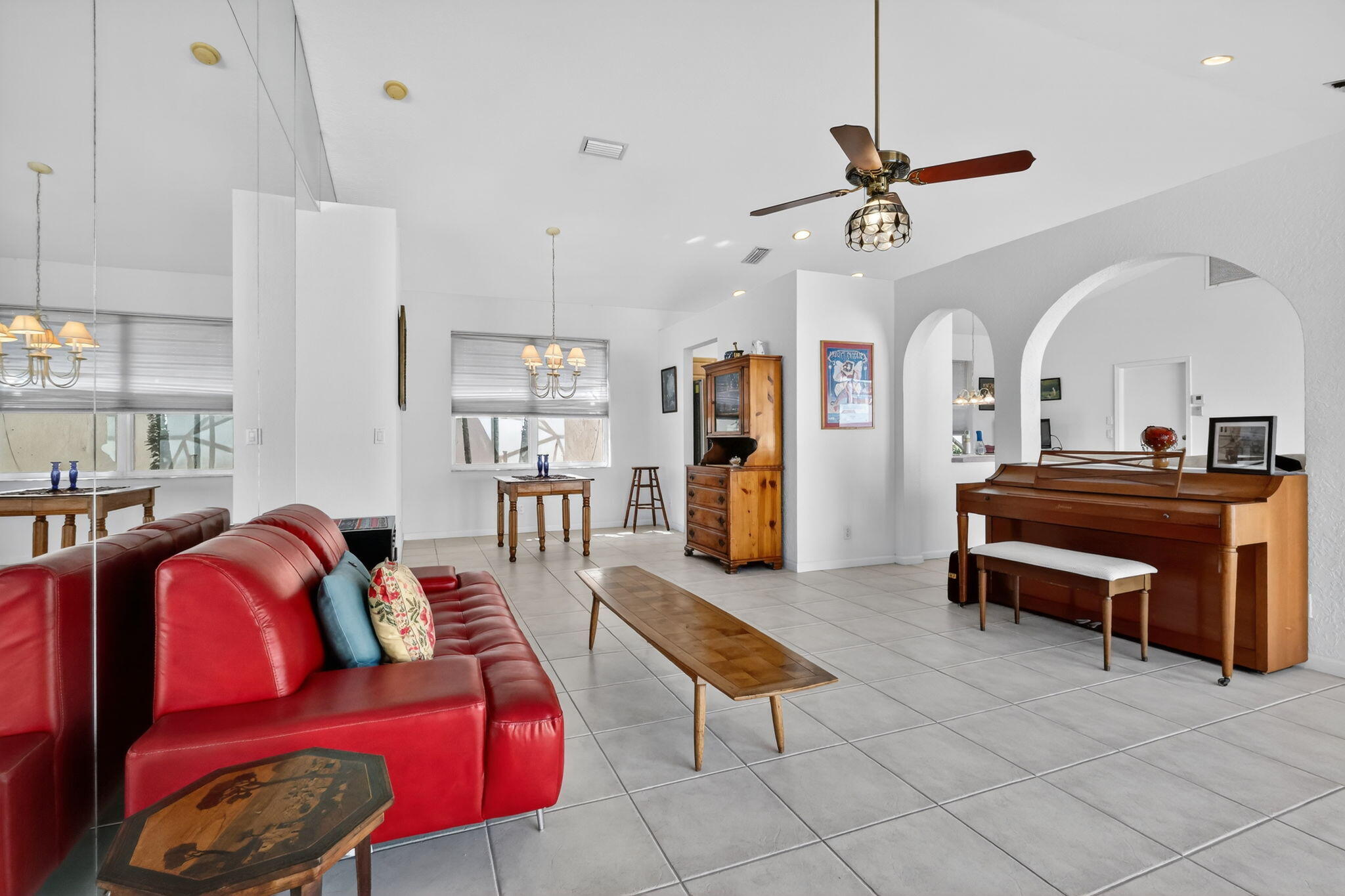 VENTURA - Residential