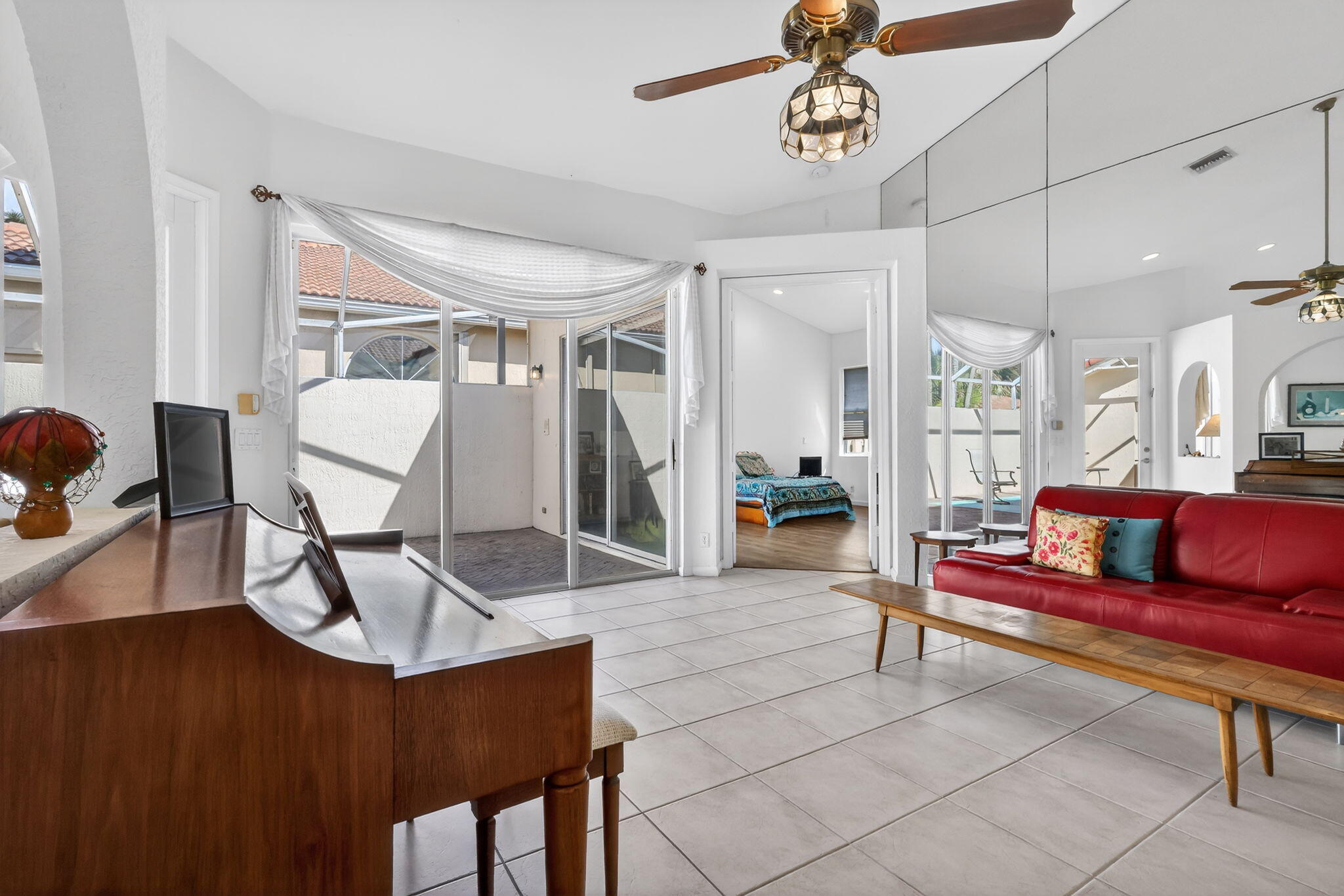 VENTURA - Residential