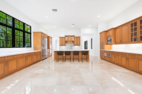 Tiny photo for 8242 EMERALD Avenue, Parkland, FL 33076 (MLS # B26083065)