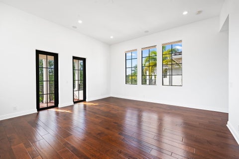 Tiny photo for 8242 EMERALD Avenue, Parkland, FL 33076 (MLS # B26083065)