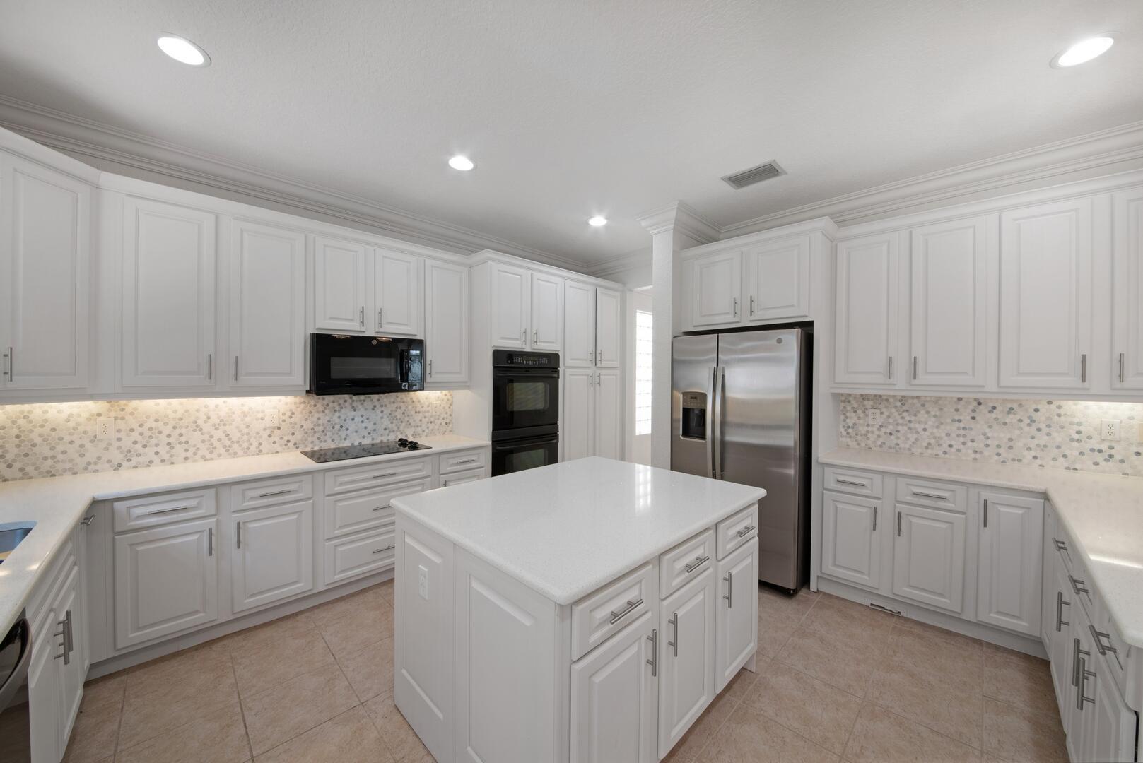 CANYON ISLES - Residential