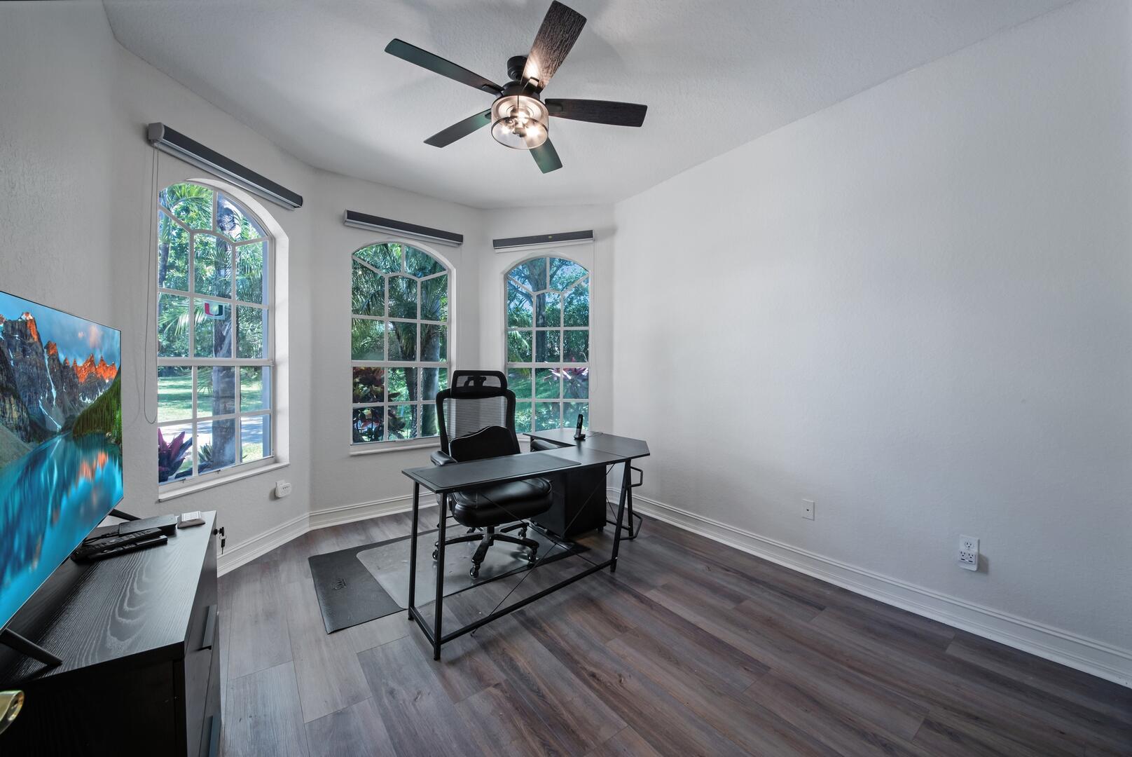 CANYON ISLES - Residential