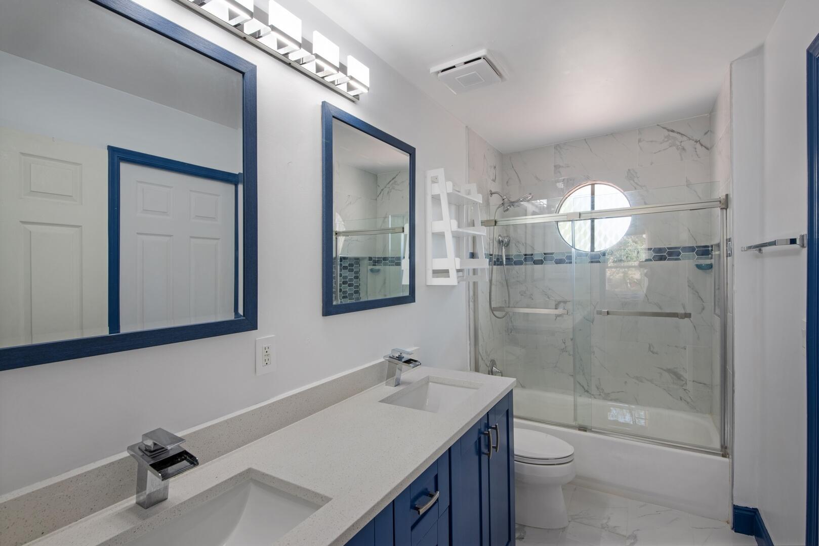 CANYON ISLES - Residential