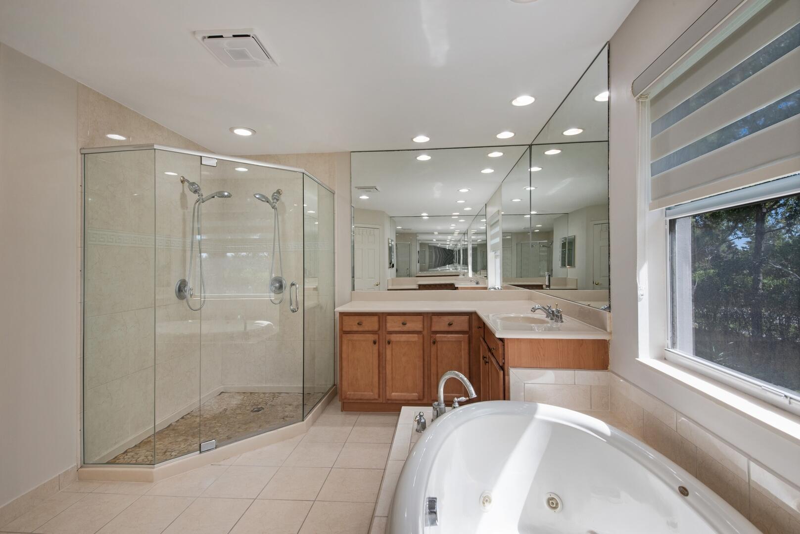 CANYON ISLES - Residential