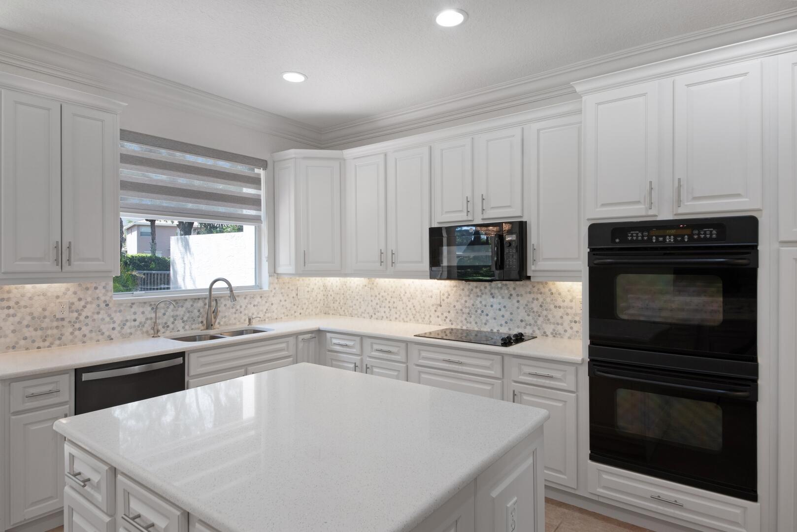 CANYON ISLES - Residential