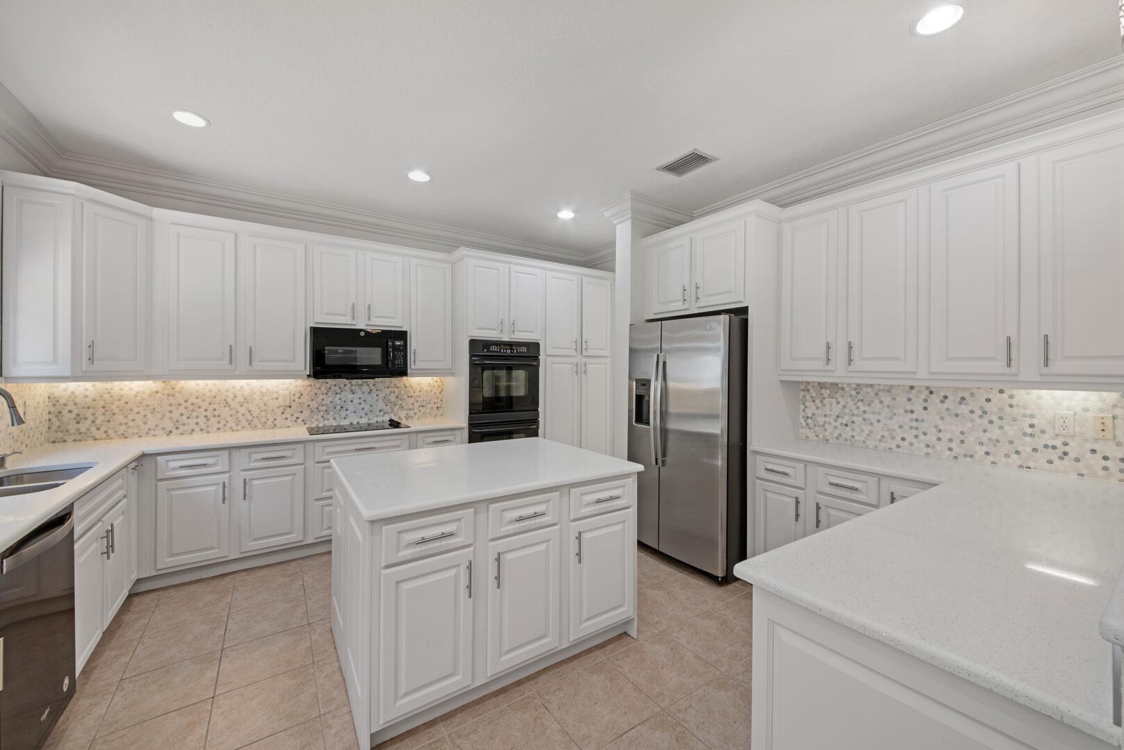 CANYON ISLES - Residential