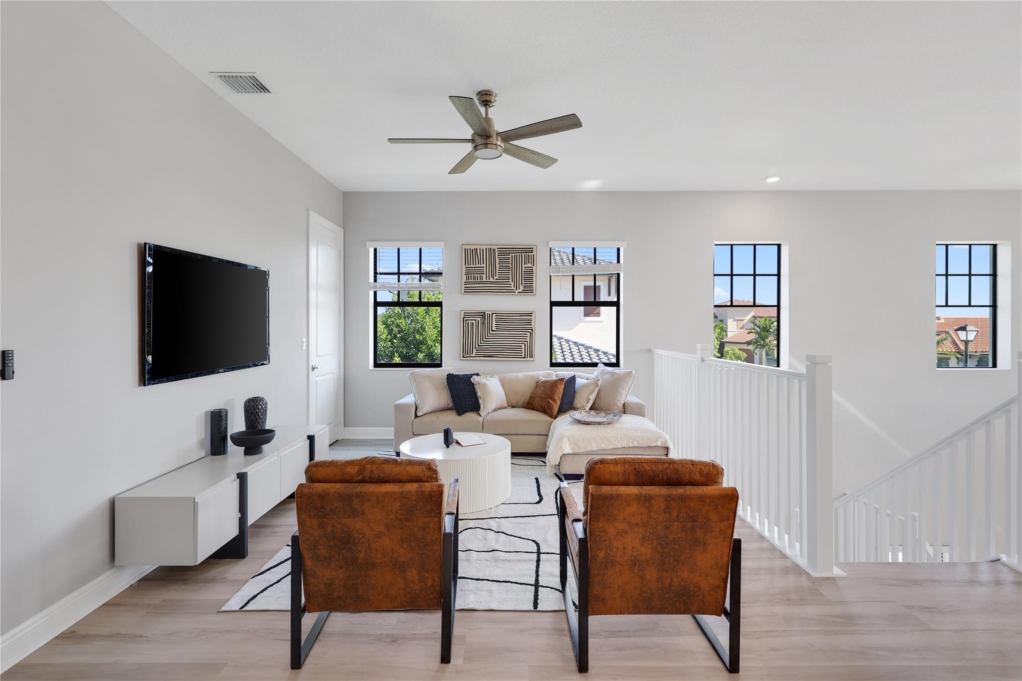 Parkland Bay 183-49 B - Residential