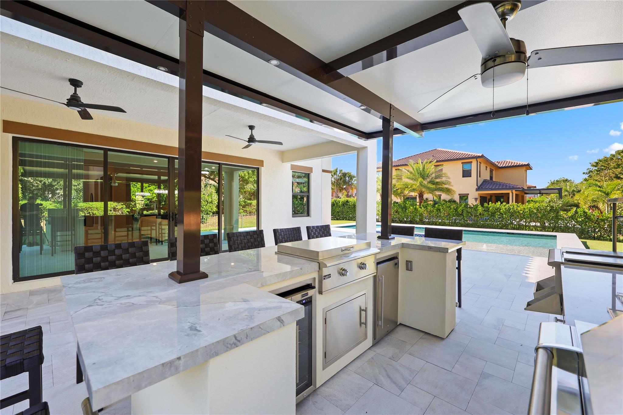 Parkland Bay 183-49 B - Residential