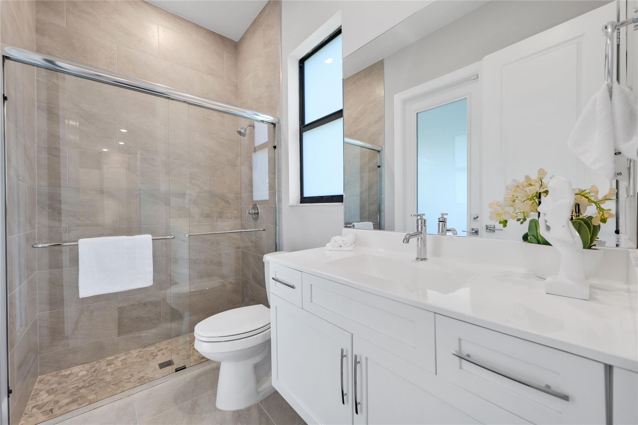 Parkland Bay 183-49 B - Residential