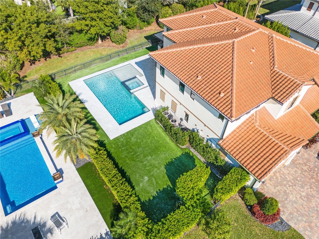 Parkland Bay 183-49 B - Residential