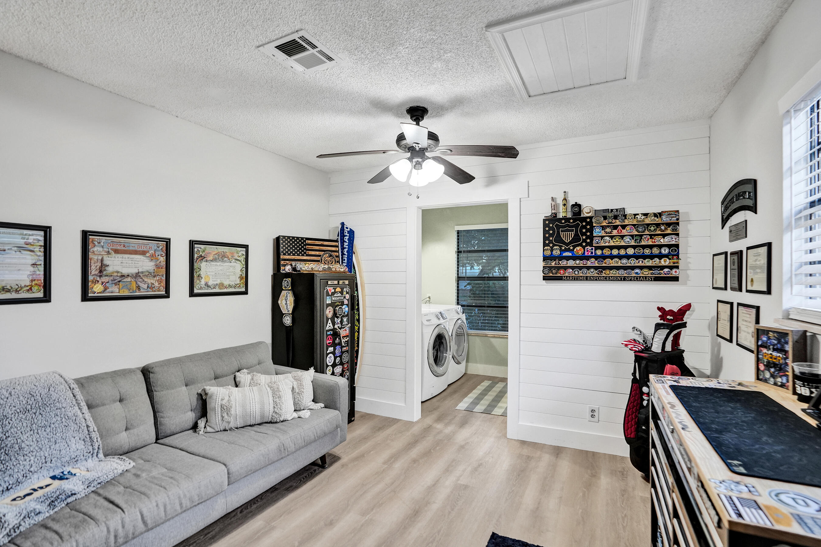 WATERSIDE - Residential