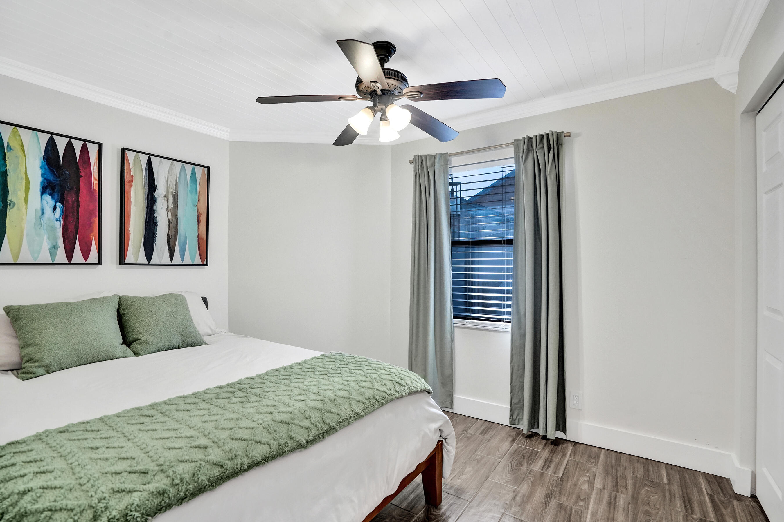 WATERSIDE - Residential