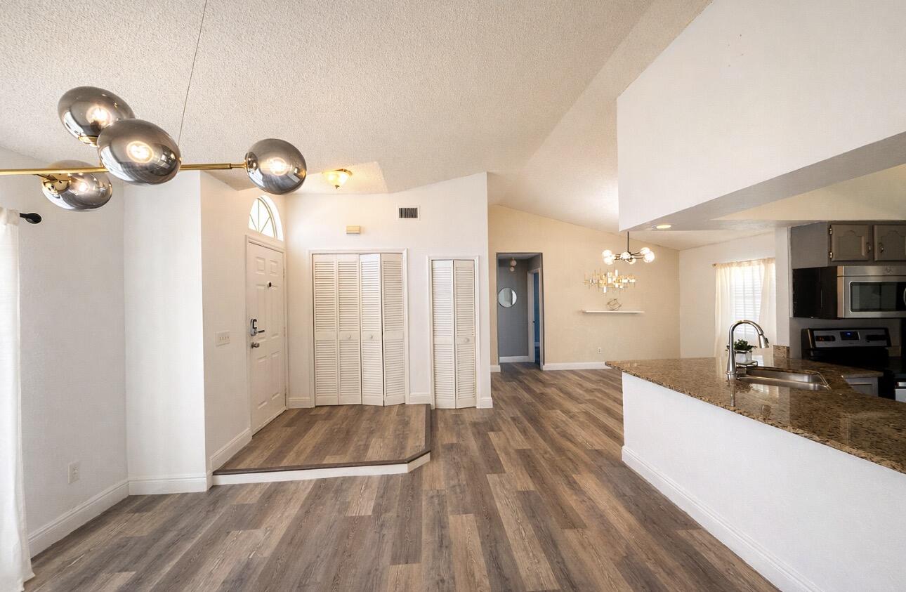 PORT ST LUCIE SECTION 30 - Residential