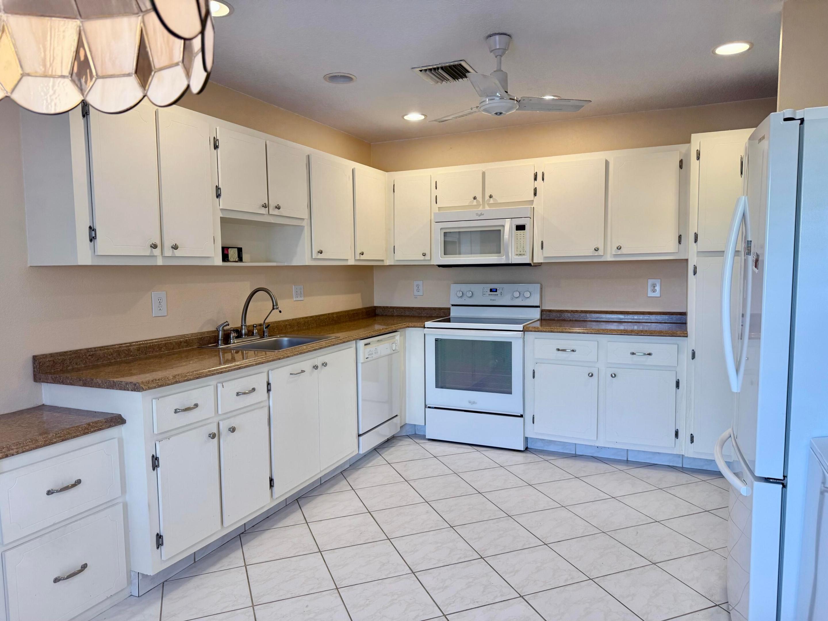 PINES OF DELRAY NORTH CONDO - Residential