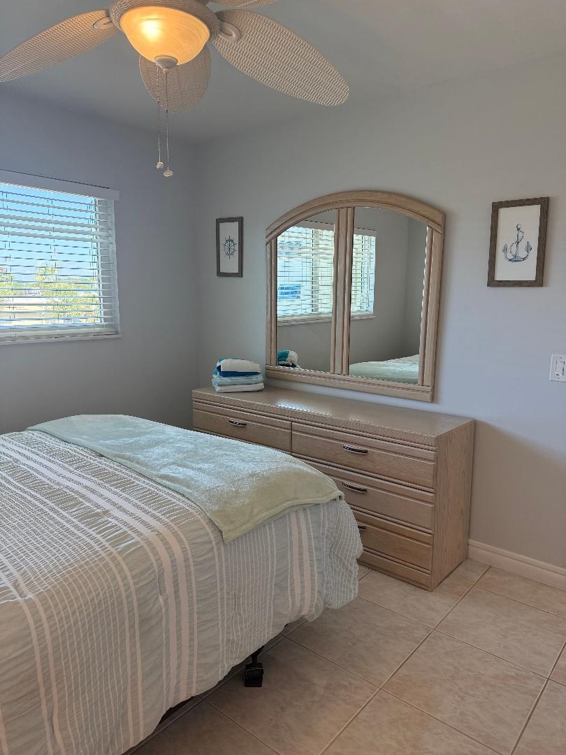 SNUG HARBOR GARDENS CONDO - Residential