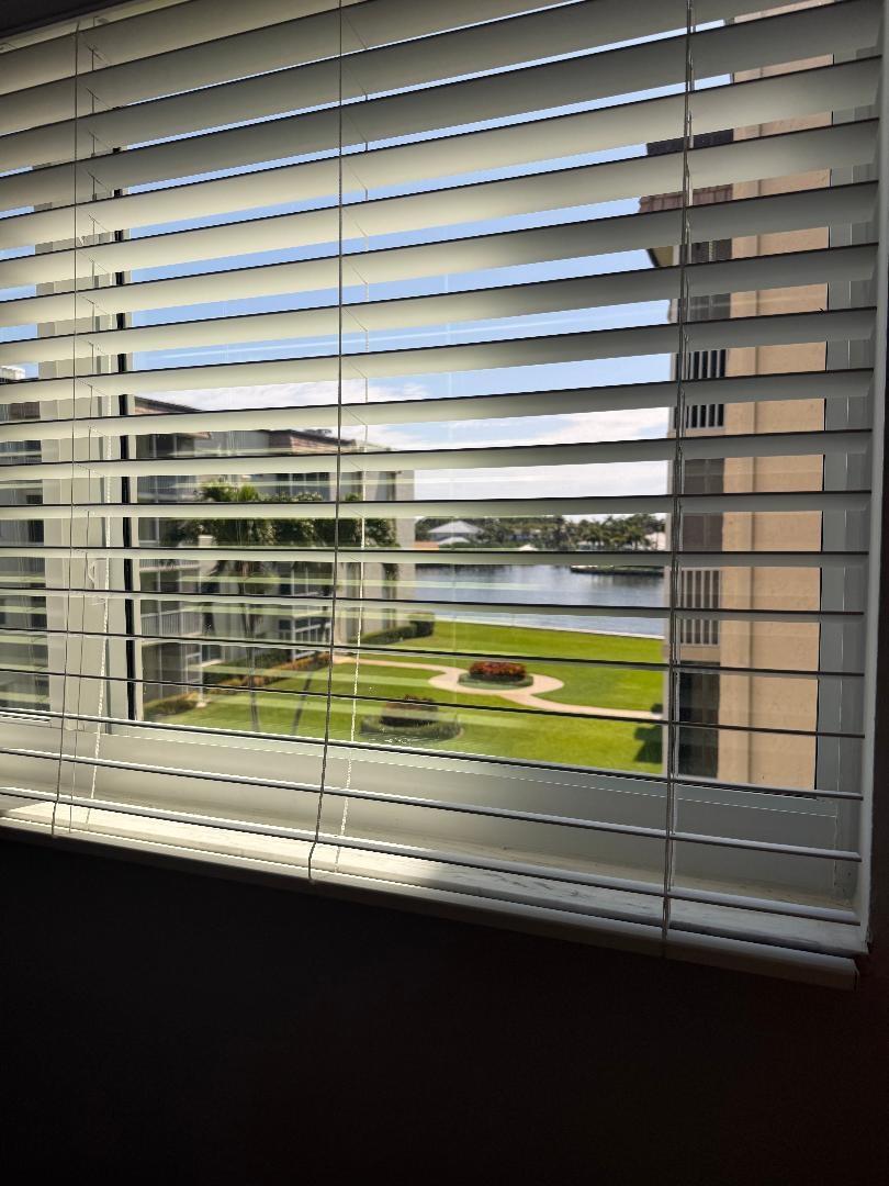 SNUG HARBOR GARDENS CONDO - Residential