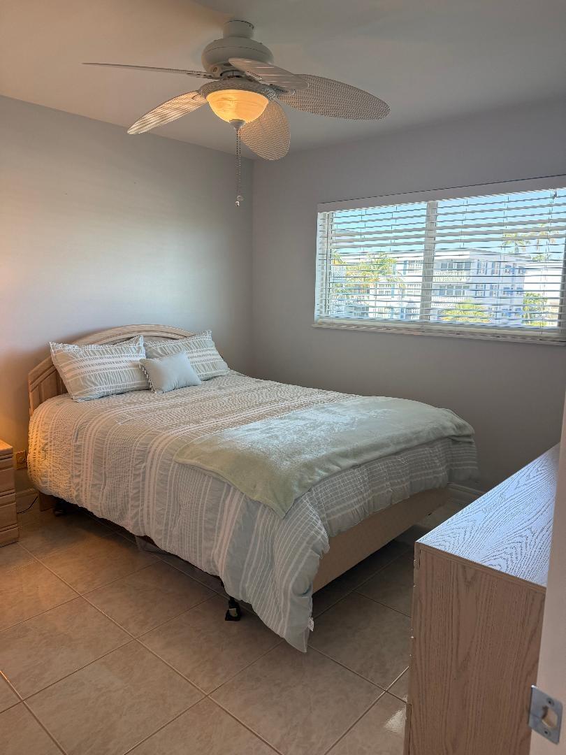 SNUG HARBOR GARDENS CONDO - Residential