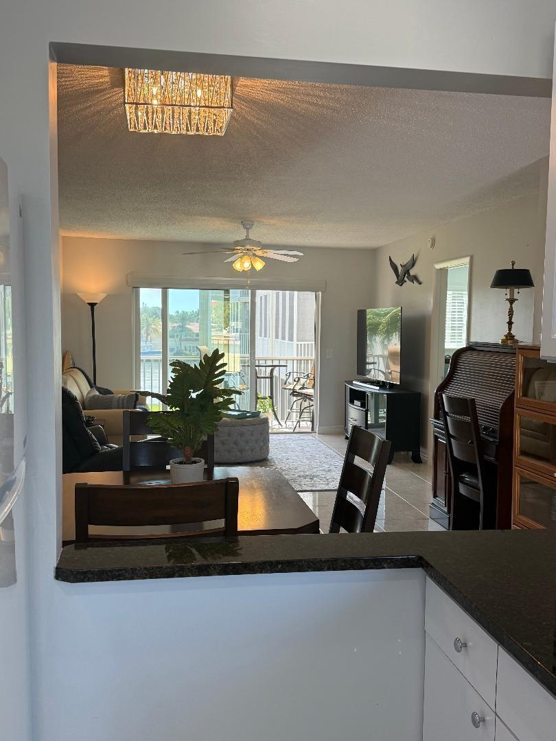 SNUG HARBOR GARDENS CONDO - Residential